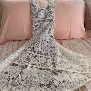 Price Drop! EUC Worn Once For Love & Lemons Gianna Mini Lace Apron Dress Size XS